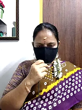 Snapshot of Queen-Neha chatting on 01.16.26 Queen-Neha online show from 01.16.26