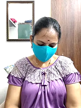 Snapshot of Queen-Neha chatting on 02.14.26 Queen-Neha online show from 02.14.26