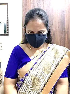 Snapshot of Queen-Neha chatting on 02.18.26 Queen-Neha online show from 02.18.26