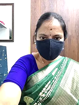 Snapshot of Queen-Neha chatting on 02.18.26 Queen-Neha online show from 02.18.26