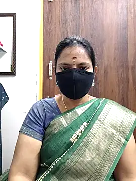 Snapshot of Queen-Neha chatting on 02.21.26 Queen-Neha online show from 02.21.26