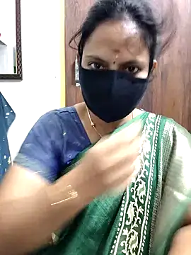 Snapshot of Queen-Neha chatting on 02.21.26 Queen-Neha online show from 02.21.26