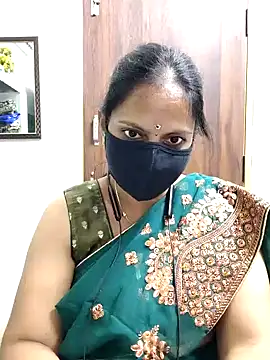 Queen-Neha online show from 03.25.26