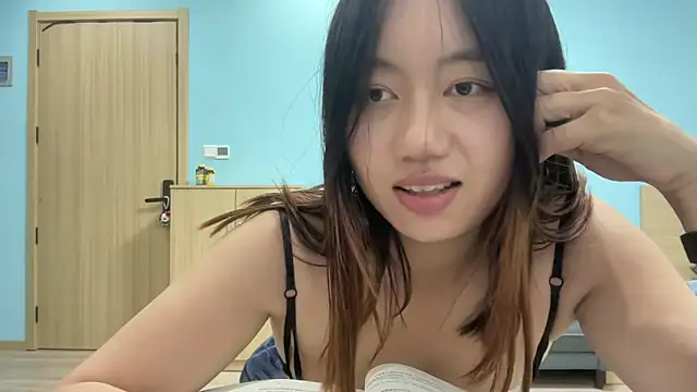 Snapshot of Nash202627 chatting on 11.23.25 Nash202627 online show from 11.23.25