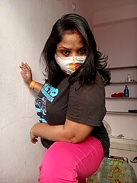 CUTE-LOVE-SWEETS online show from 12.17.25