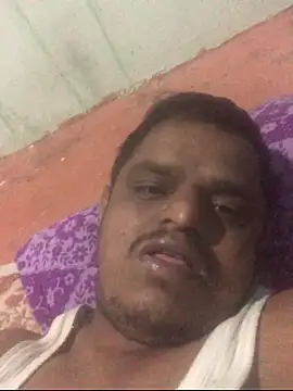 Snapshot of sexguruxxx chatting on 11.18.25 sexguruxxx online show from 11.18.25