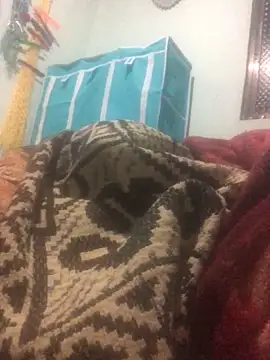 Snapshot of sexguruxxx chatting on 11.18.25 sexguruxxx online show from 11.18.25