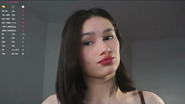 SoftLuna online show from 11.28.25