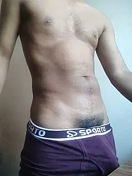 Snapshot of BhonduBaby chatting on 11.24.25 BhonduBaby online show from 11.24.25