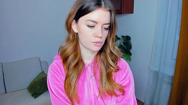 AngelesBenitz online show from 01.09.26