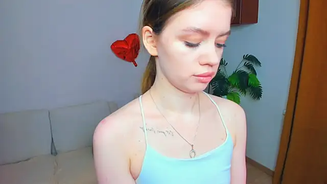 AngelesBenitz online show from 02.25.26