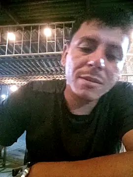 juunioreest online show from 12.15.25