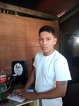 juunioreest online show from 01.15.26