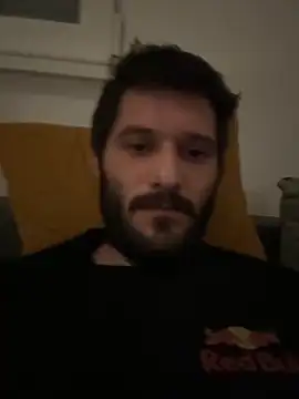 Snapshot of xla44 chatting on 11.17.25 xla44 online show from 11.17.25