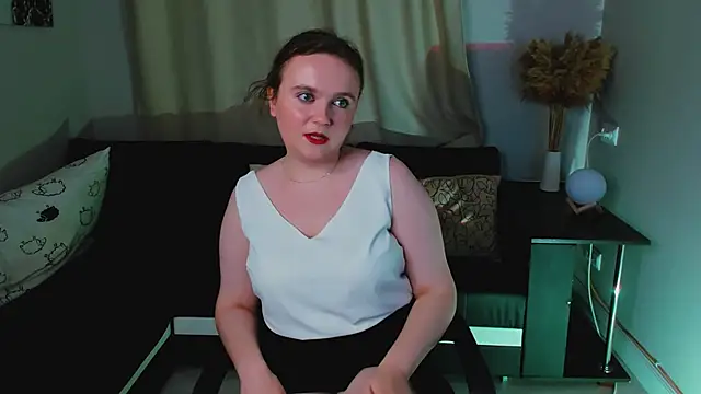 Snapshot of TerryAstra chatting on 11.26.25 TerryAstra online show from 11.26.25