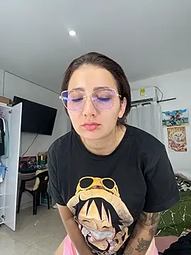 Arya d online show from 12.15.25