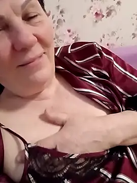 OliviaaSkyy online show from 02.07.26