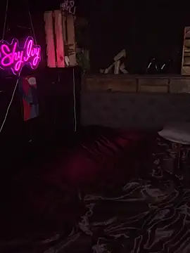 Shy-Ivy online show from 04.02.26