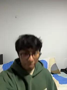 Snapshot of samtiagood chatting on 11.19.25 samtiagood online show from 11.19.25