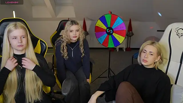 Kara cat online show from 12.05.25