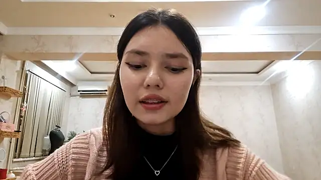 Snapshot of CorinneKindregans chatting on 11.23.25 CorinneKindregans online show from 11.23.25