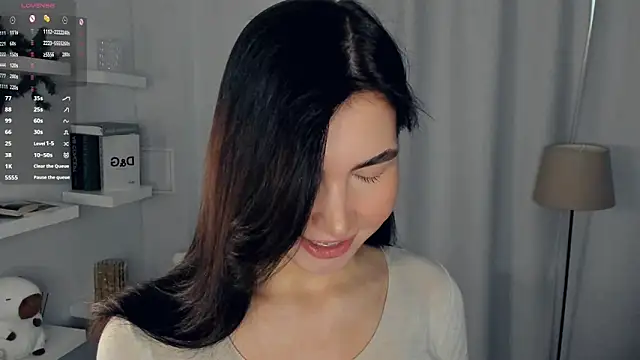 Snapshot of FeliciaKogen chatting on 02.22.26 FeliciaKogen online show from 02.22.26