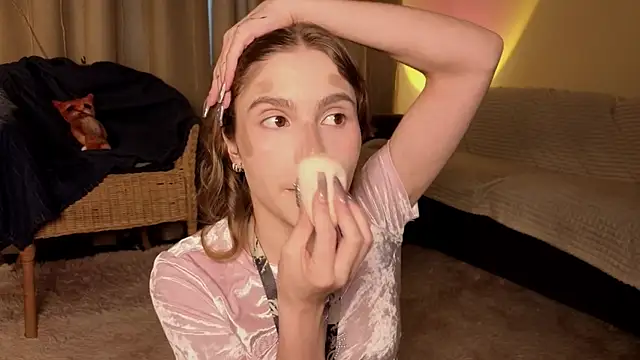 RozanneJordan online show from 04.17.26