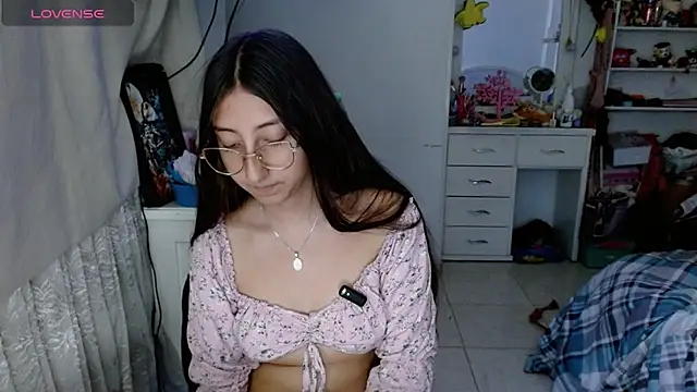 Nanylux online show from 01.17.26