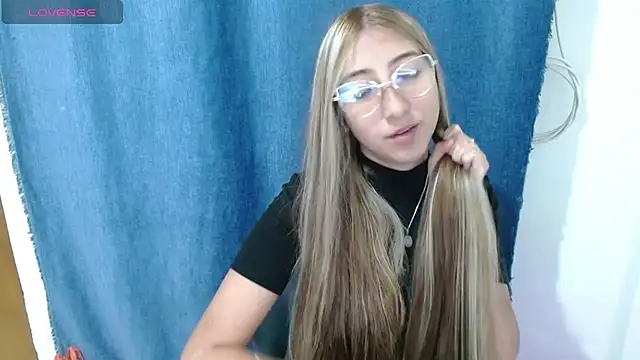 Nanylux online show from 07.25.26