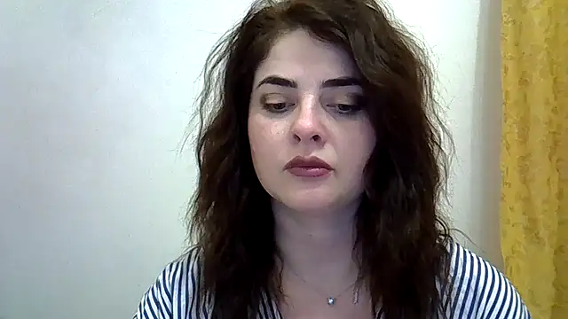 Darkroseq online show from 02.13.26