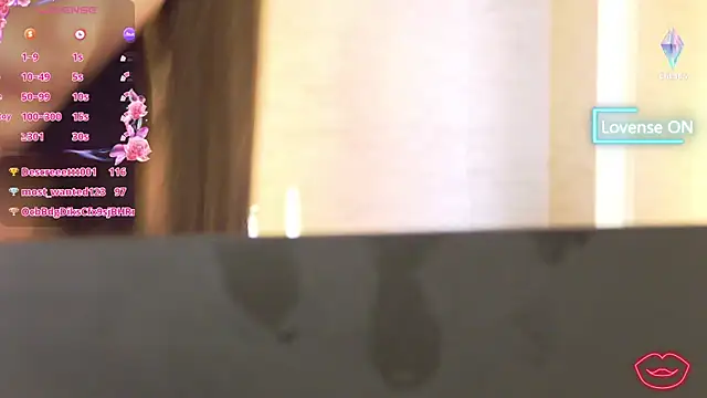 AlishaRuby online show from 11.26.25