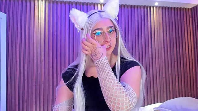 GabyRose9 online show from 05.17.26