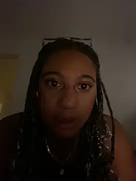 Lydiax online show from 11.26.25