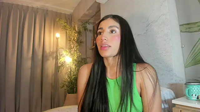 Snapshot of IsabelaStefano chatting on 07.18.26 IsabelaStefano online show from 07.18.26