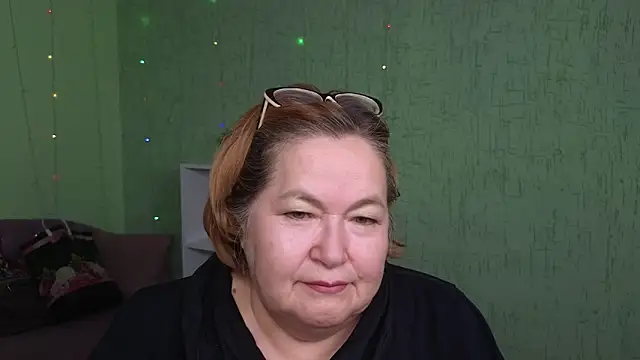 Snapshot of Nola_Nektar chatting on 11.19.25 Nola Nektar online show from 11.19.25