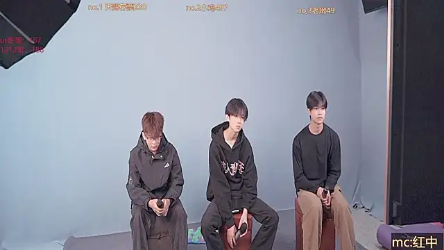 Cosplay   online show from 11.24.25