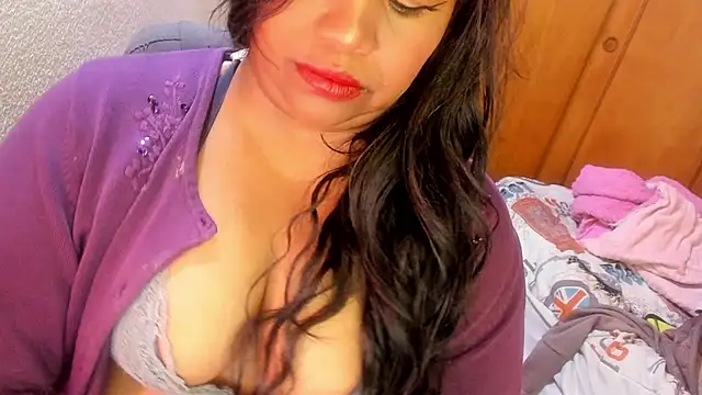 ebonycamelia online show from 05.06.26