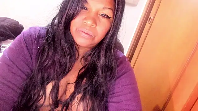 ebonycamelia online show from 05.11.26