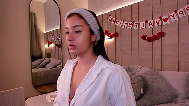 Zoe Mendez online show from 02.14.26