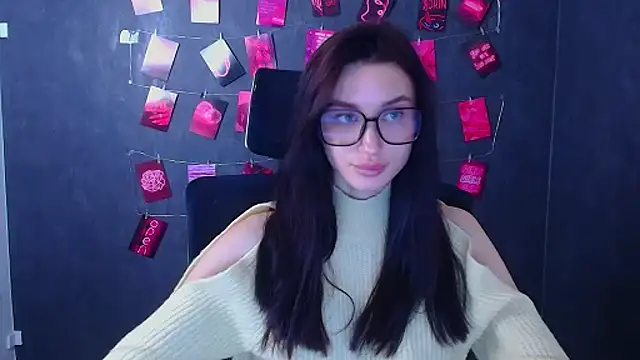 Stella XO online show from 12.03.25