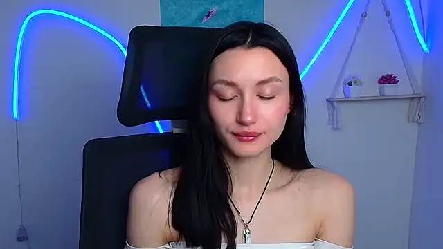 Stella XO online show from 04.30.26