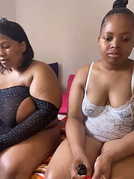 CamilaXXX20 online show from 11.21.25