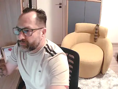 Snapshot of jotaerrebrasil chatting on 11.25.25 jotaerrebrasil online show from 11.25.25