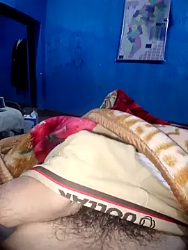 Snapshot of vaasuboy01 chatting on 11.21.25 vaasuboy01 online show from 11.21.25