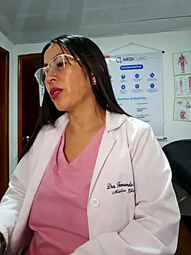 Snapshot of JustSamantha_ chatting on 02.11.26 JustSamantha online show from 02.11.26