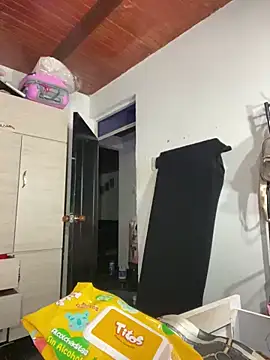 Annaa Hott online show from 12.04.25