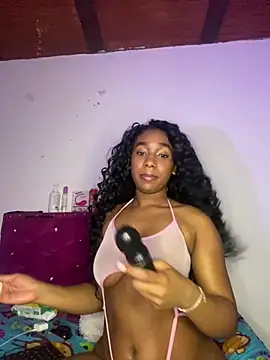 Annaa Hott online show from 12.16.25