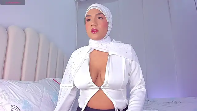 Amira-Zahra online show from 08.05.26
