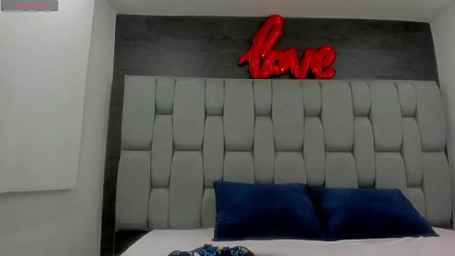 Sarita Ass online show from 11.29.25