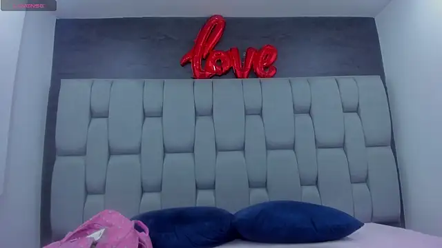 Sarita Ass online show from 12.23.25